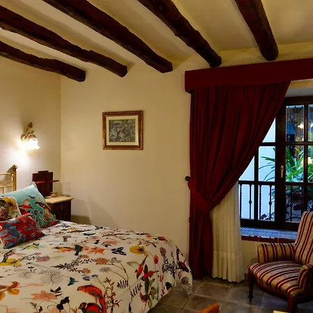 Hotel Eco Con Encanto Masia La Mota 2*